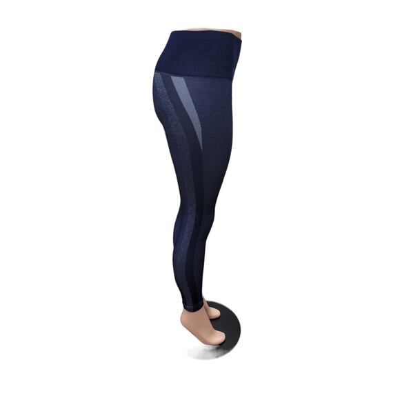 Spanx Look At Me Now Seamless Leggings Women’s‎ Size Small Blue Pull-On Shaping - Picture 11 of 14